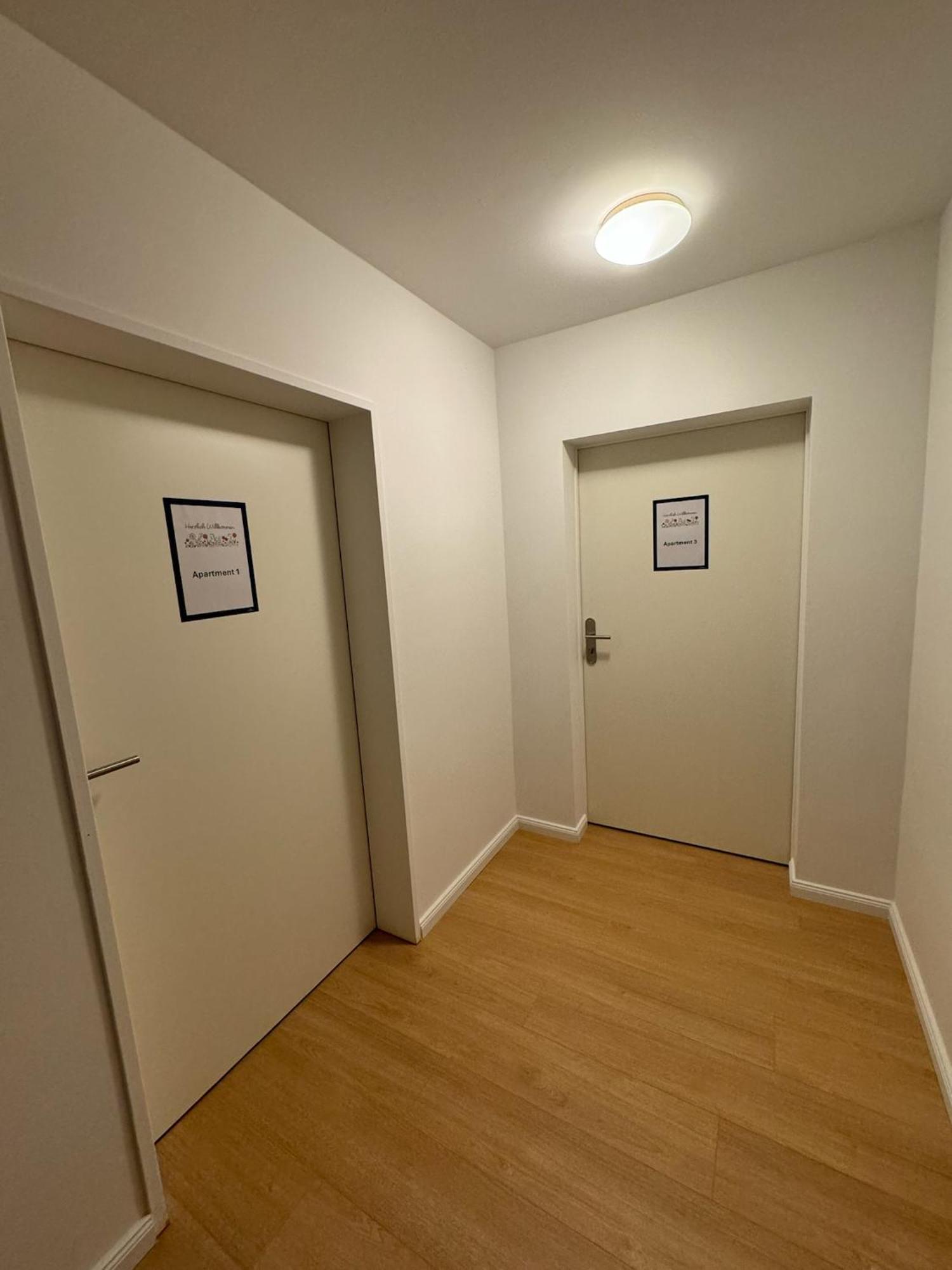 Fc-Apartmenthaus Falkensee Mit Grossem Garten Und Pkw Stellflaechen Buitenkant foto