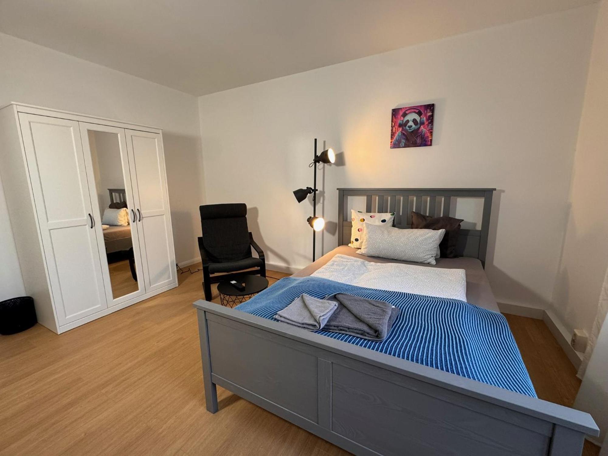 Fc-Apartmenthaus Falkensee Mit Grossem Garten Und Pkw Stellflaechen Buitenkant foto